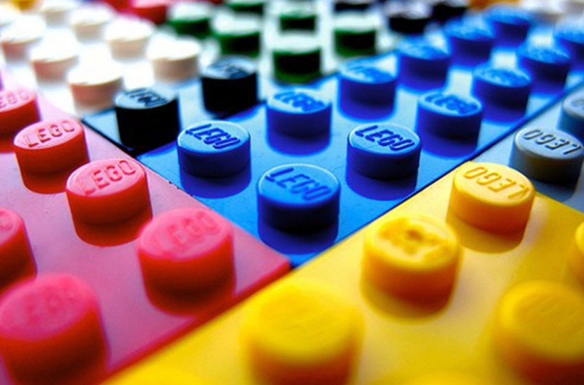 Informatica è costruire. Laboratorio creativo per l’infanzia nell’era dell’IT